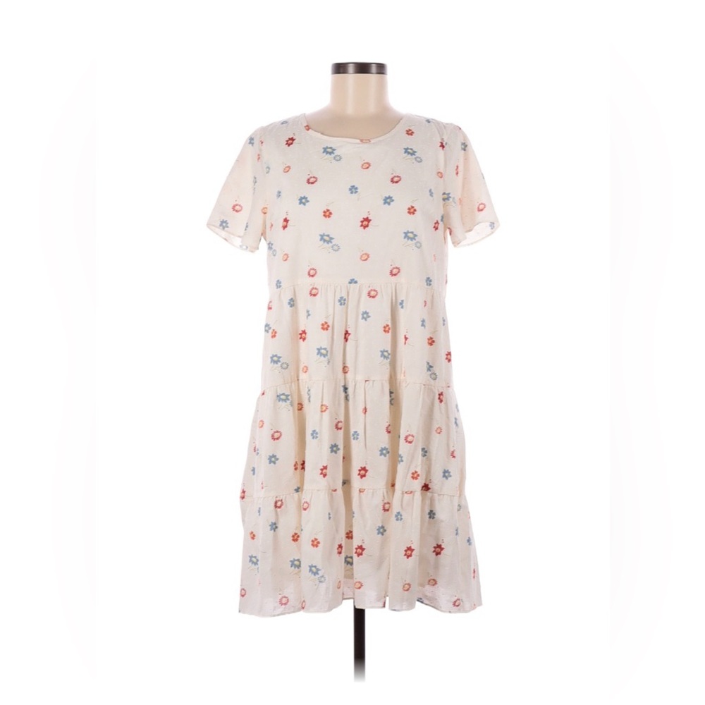 Super cute floral Madewell dress.
